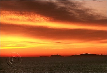Beautiful California coast sunset pictures.